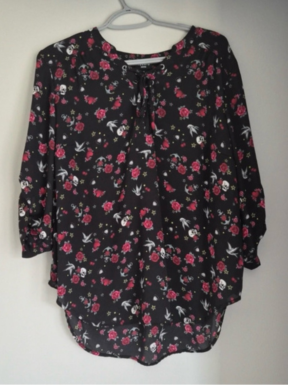torrid Black Blouse with Skull, Pink Rose & White Bird Print